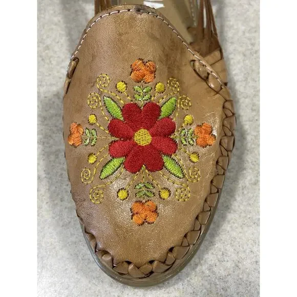 Sandua Women's Floral Embroidered Flats Size 7 Mexican Sandals Brown Leather - Picture 9 of 11
